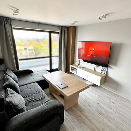 With Amazing Views *